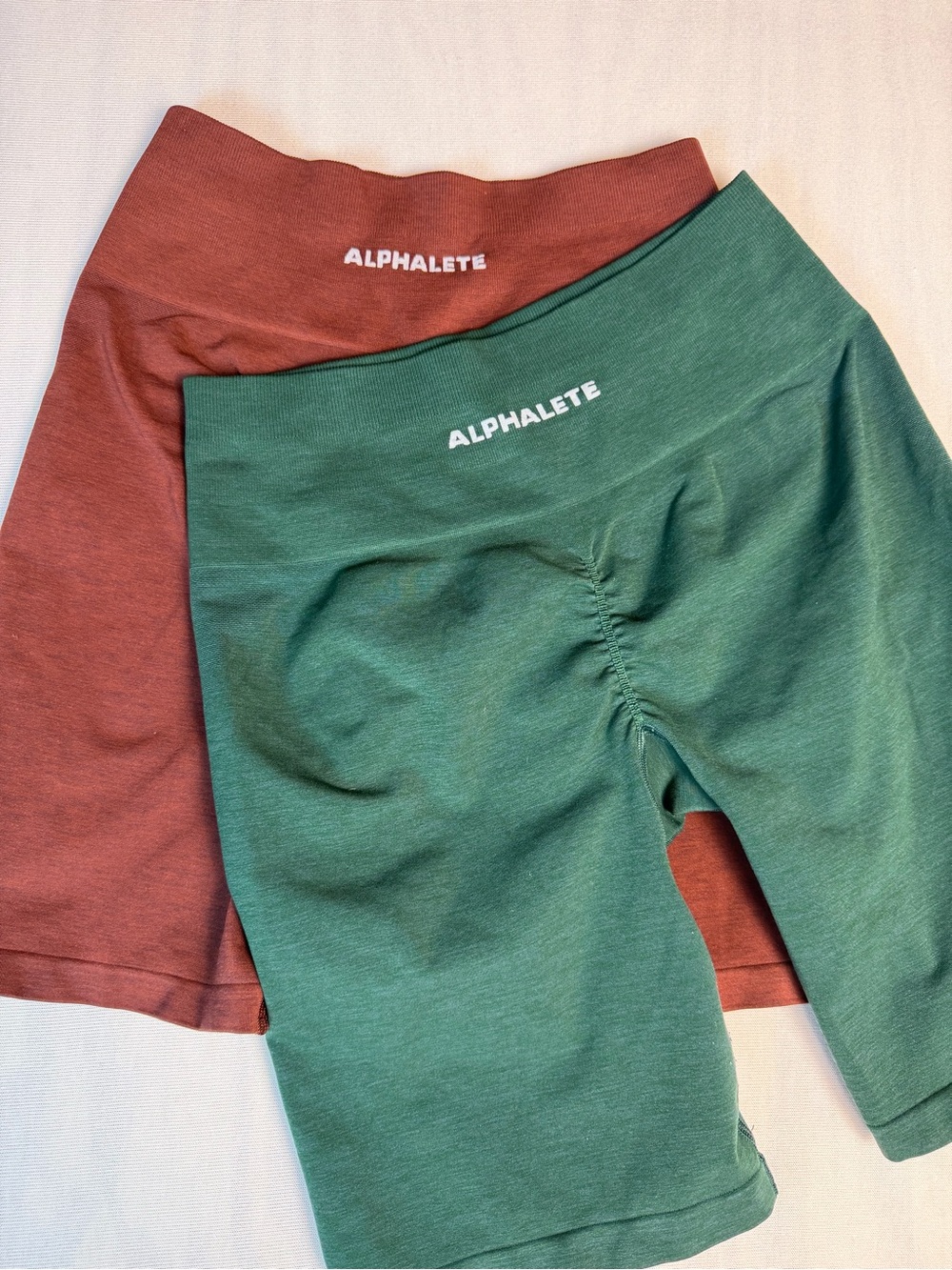 Alphalete Amplify Woman’s 8" Biker Shorts Bundle Green and Burgundy Size: Large